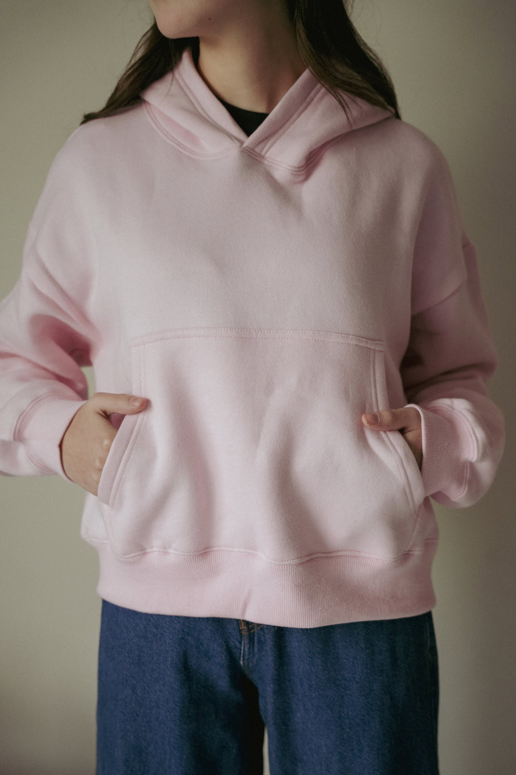CROP CUT HOODIE
