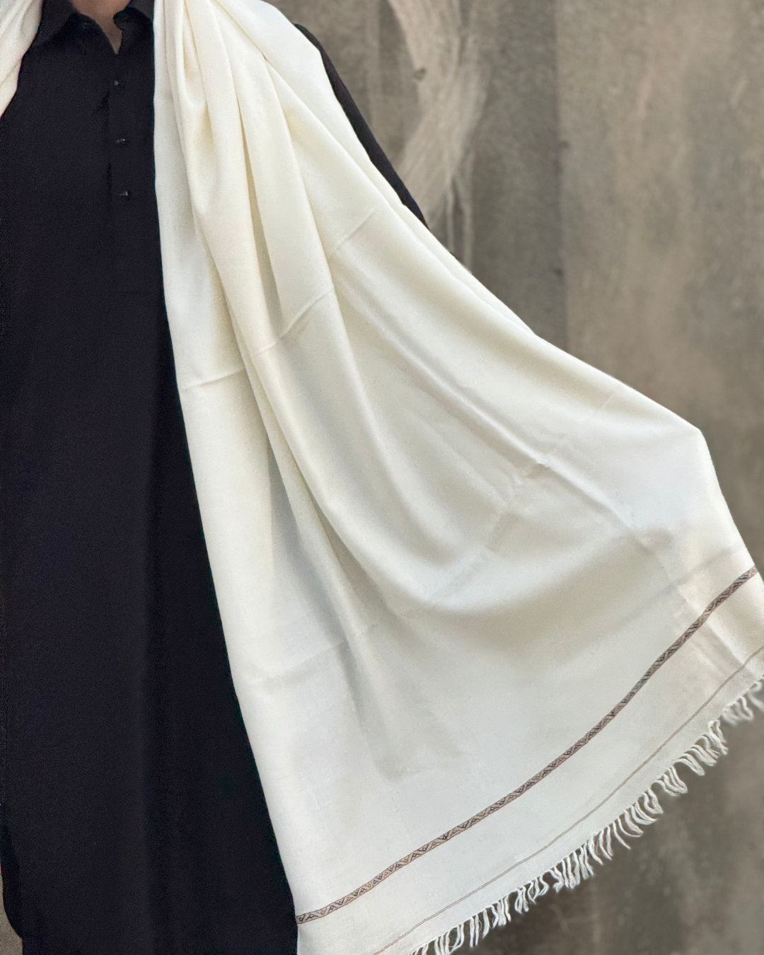 Zwanano Kashmiri Saddar – White