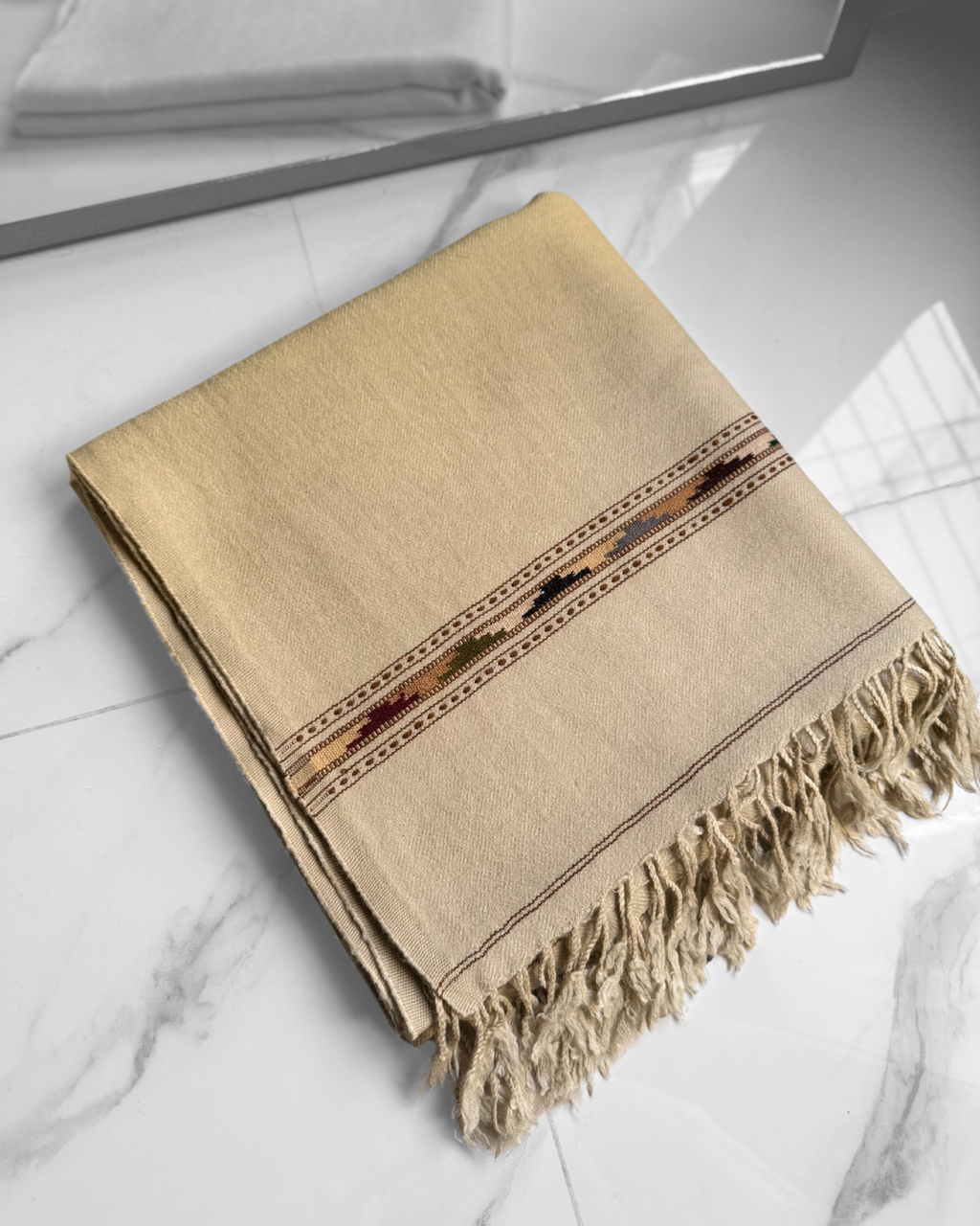 Bonanza Boski Shawl – Toffee Cream