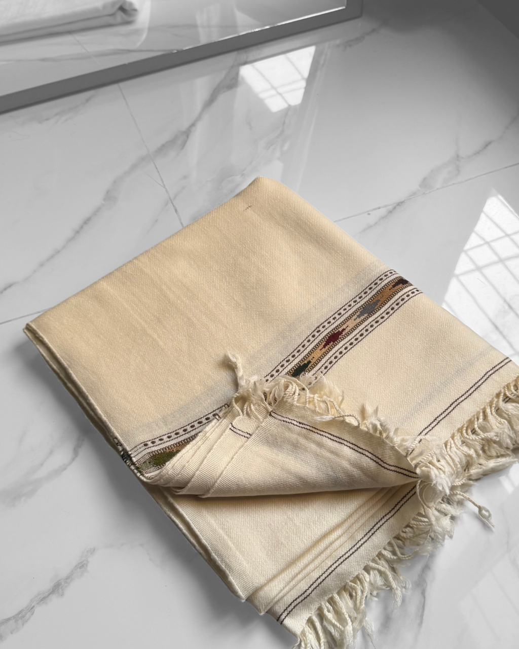 Bonanza Boski Shawl – Toffee Cream