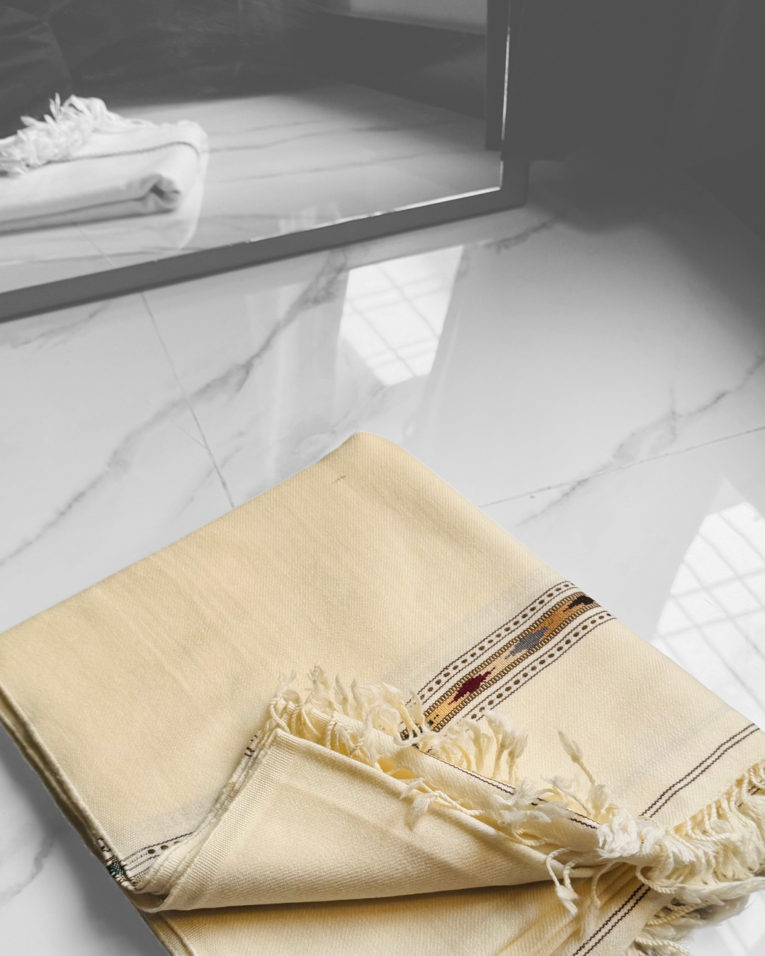 Bonanza Boski Shawl – Toffee Cream