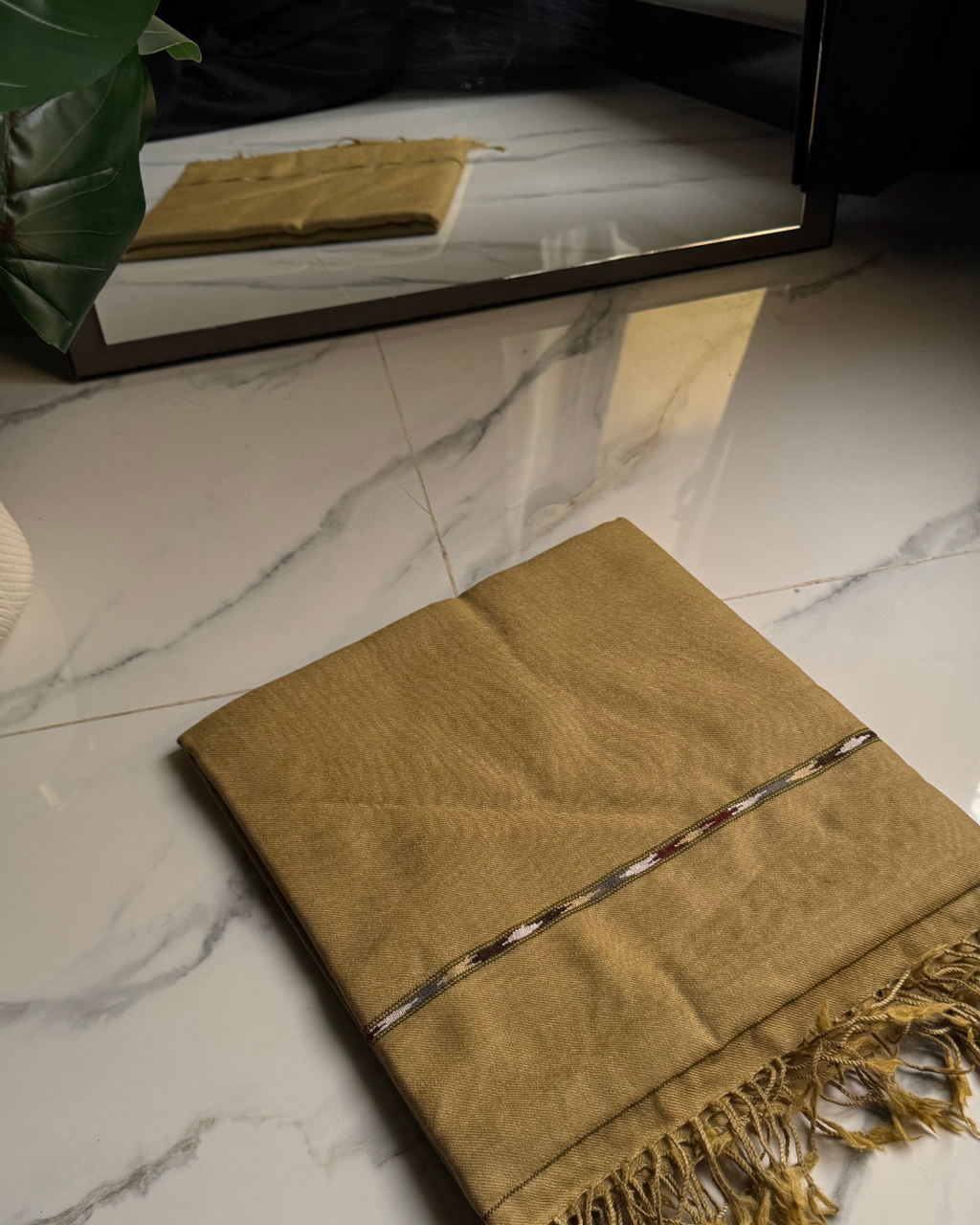 Dhun Special Kaptaan Saddar – Camel Brown